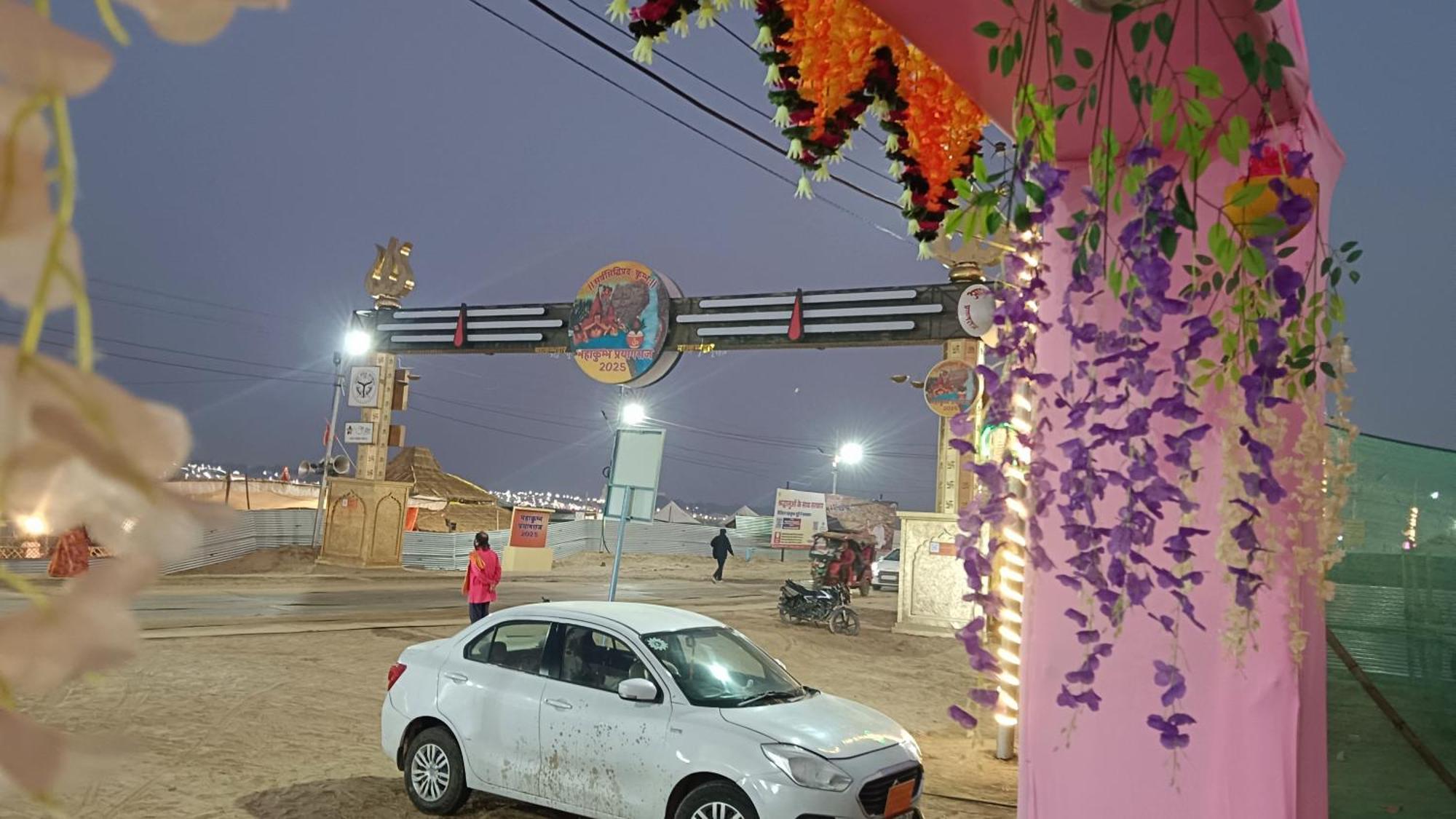 Mahakumbh Luxury Cottage Prayagraj Exterior photo